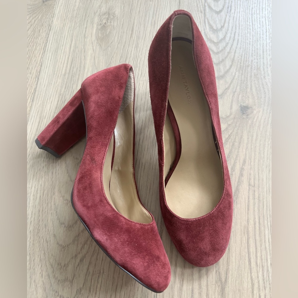 Ann Taylor Burgundy Suede Heels